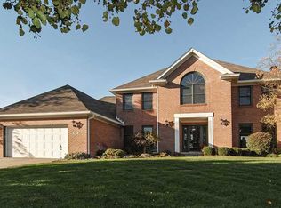 3622 Fountain View Dr, Greenwood, IN 46143