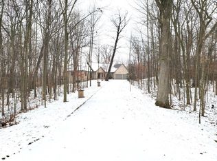 999 Neumeyer Ln, Brillion, WI 54110