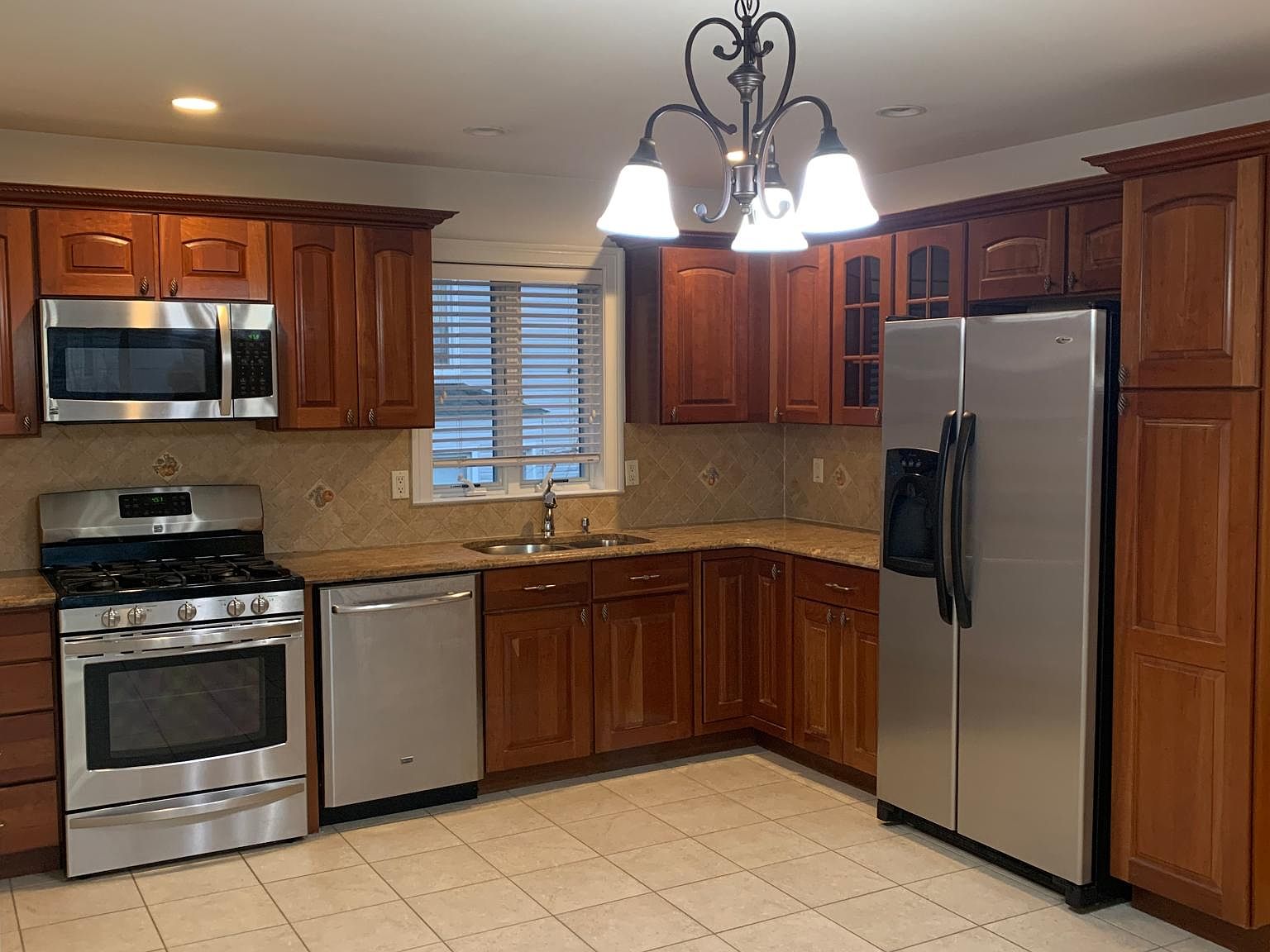 149 Page Ave, Yonkers, NY 10704 Zillow