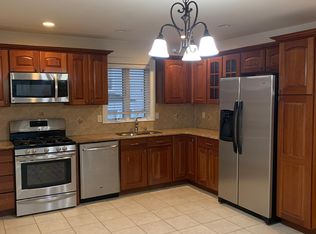 149 Page Ave, Yonkers, NY 10704
