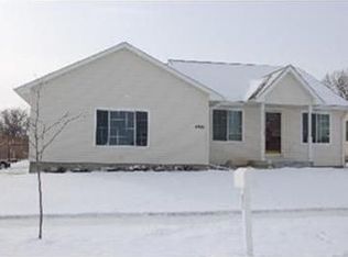 4205 W Thatcher Ln, Lincoln, NE 68528