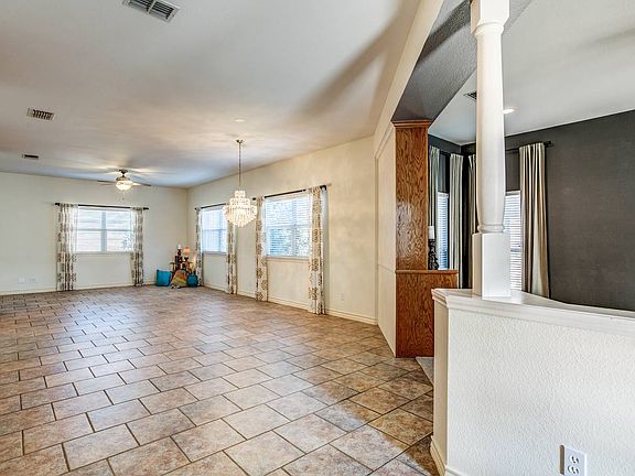 5th image of 114 Hidden Haven Dr