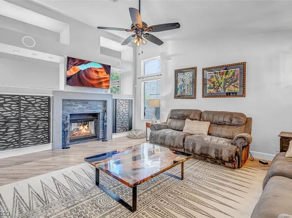 1221 Big Tree Ave, North Las Vegas, NV 89031