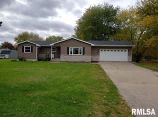 2904 117th Ave W, Milan, IL 61264