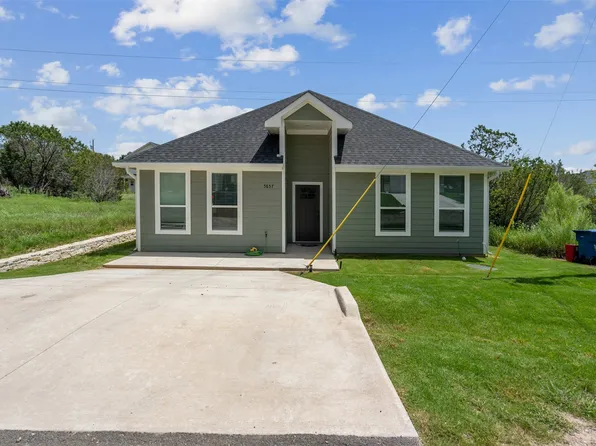 5857 Black Pine Cir, Granbury, TX 76048