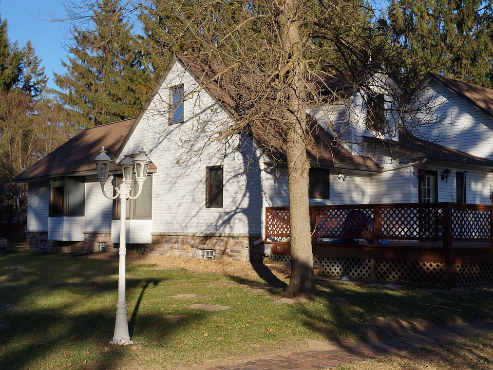 1st image of 3038 Bunker Lake Blvd NE