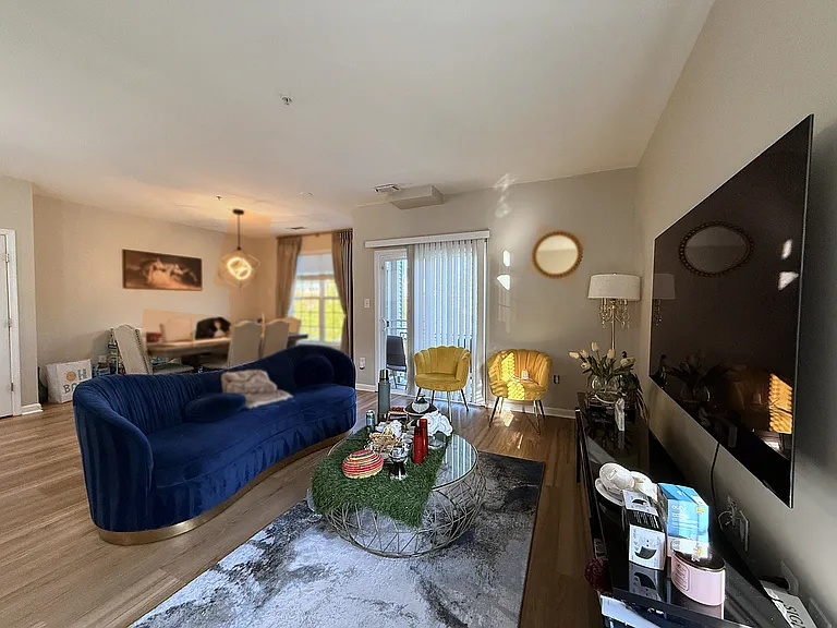 15505 John Diskin Cir — Photo 46