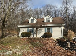 203 Hoover Ln, Duncansville, PA 16635