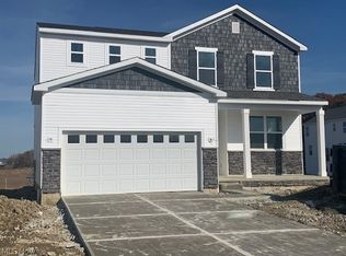 23540 Rebecca Ln, Columbia Station, OH 44028