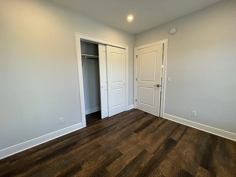 15 Park St #204 — Photo 9