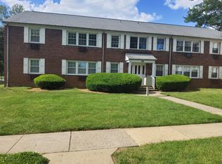 48 Stonehurst Blvd APT F, Freehold, NJ 07728