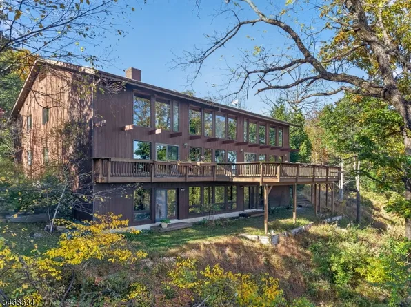 8 Farm Valley Ln, Blairstown Twp., NJ 07825