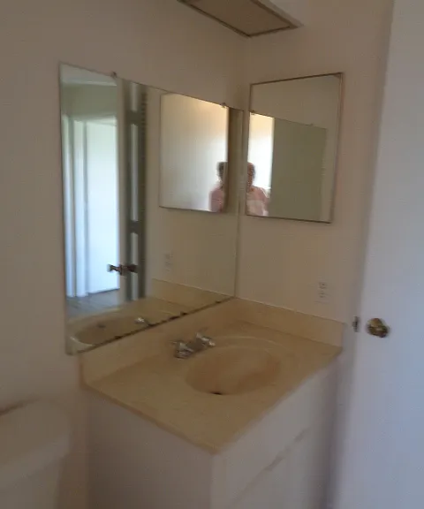 4412 SW 1st Pl — Photo 22