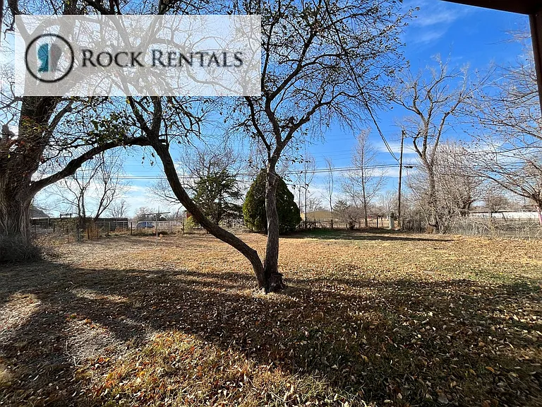 15 Sunset Dr — Photo 11