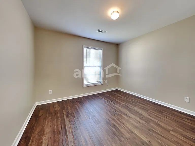 7778 Discovery Rd — Photo 21