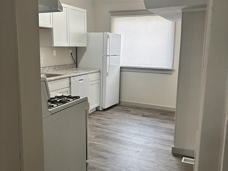 2801 Q St #2 — Photo 9
