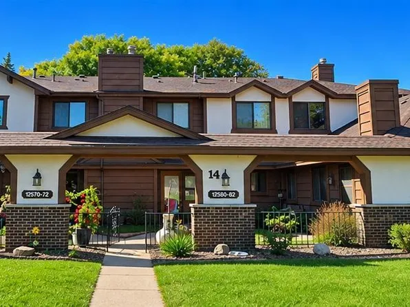 12572 University Ave NW, Minneapolis, MN 55448