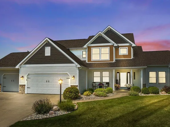 12027 Golden Harvest Dr, Fort Wayne, IN 46845