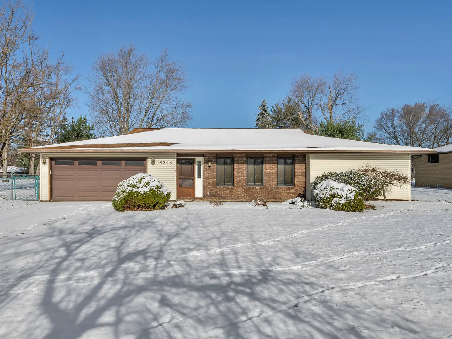 3 bed, $2,475 — Photo 3