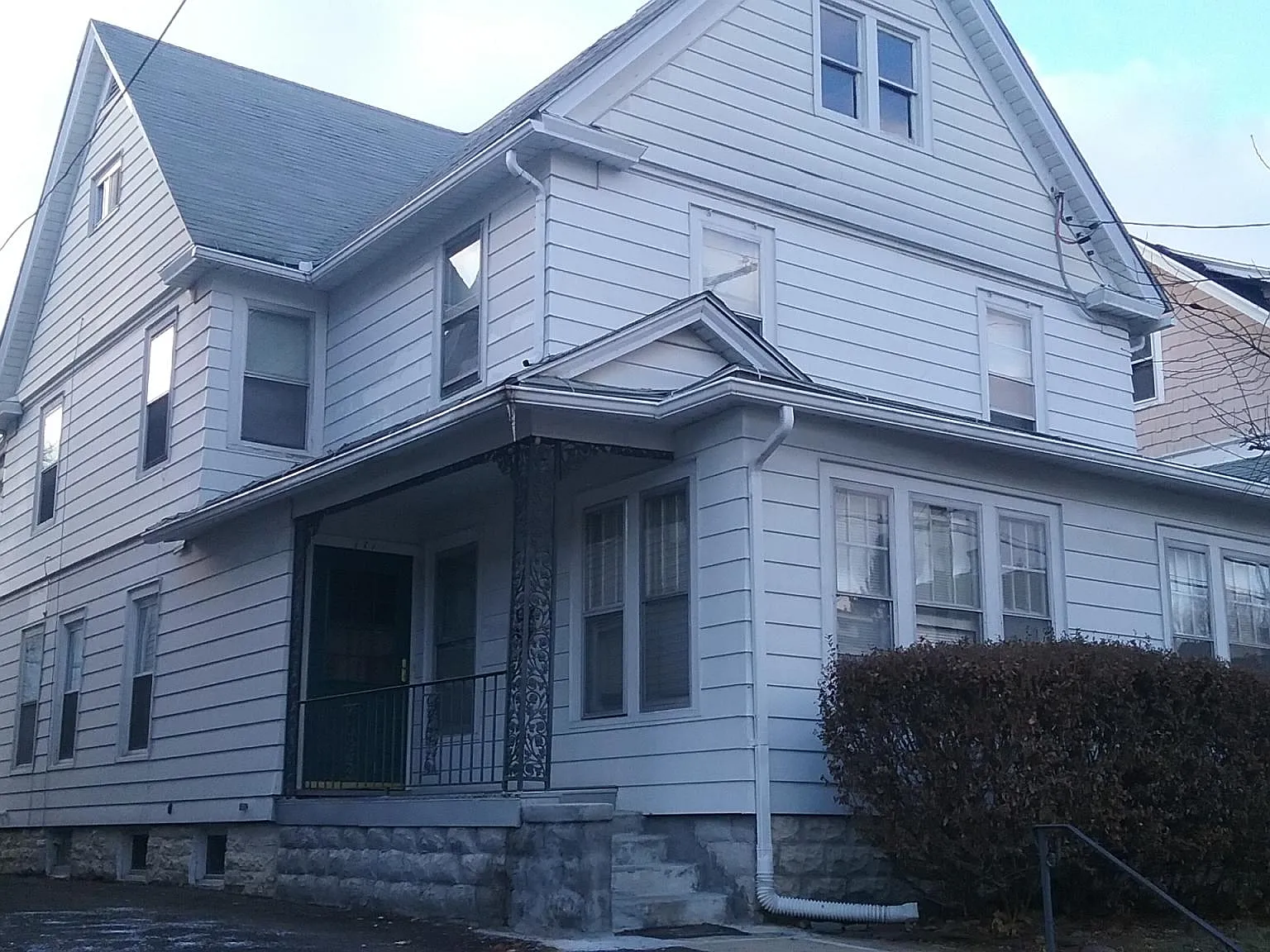 171 W End Ave — Photo 1