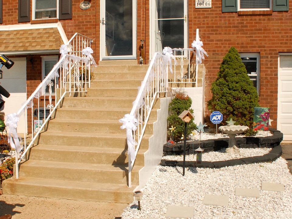 1st image of 10706 Pelle Cir E