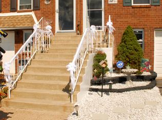 10706 Pelle Cir E, Philadelphia, PA 19154