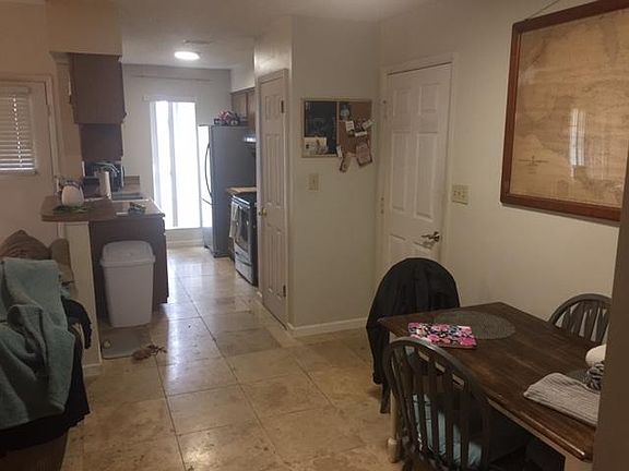 Kitchen, all appliances 2 years old