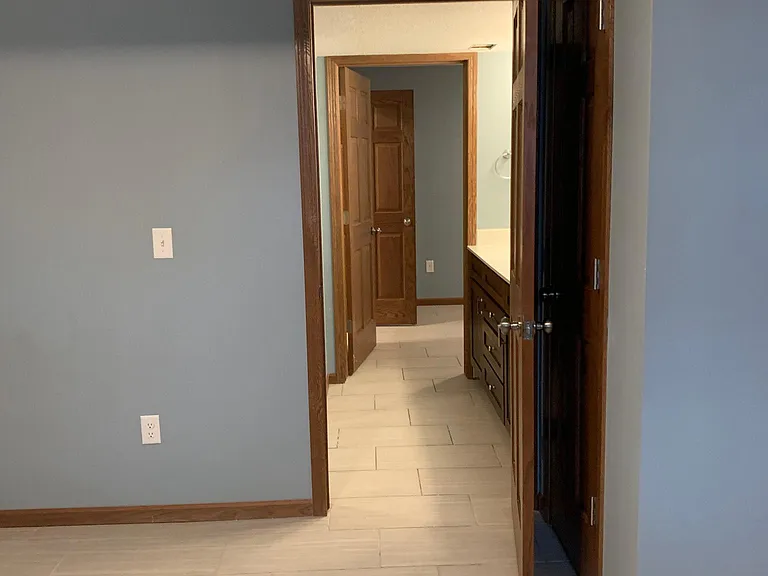 2016 E 38th Street Pl — Photo 22