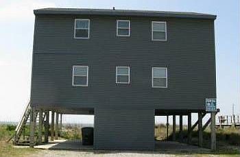 3rd image of 1623 E Beach Dr