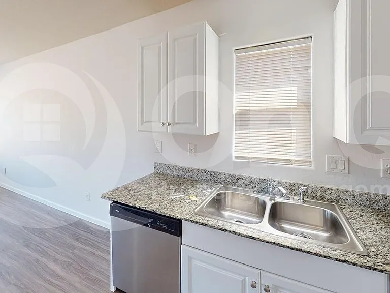 286 E Bobcat Pl — Photo 19