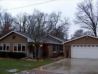 5th image of 2910 Vermillion St
