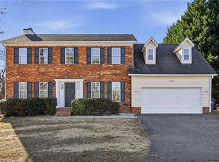 5965 Bethania Tobaccoville Rd, Pfafftown, NC 27040