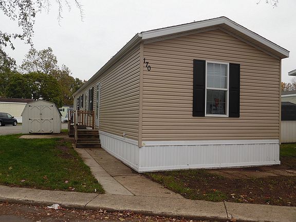 2nd image of 170 Northbrook St SE #117