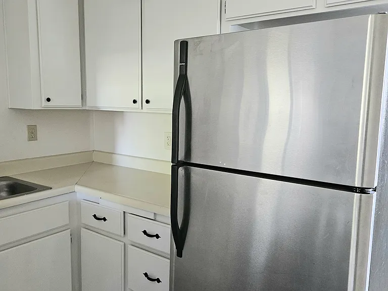 16137 Apple Valley Rd #2 — Photo 5