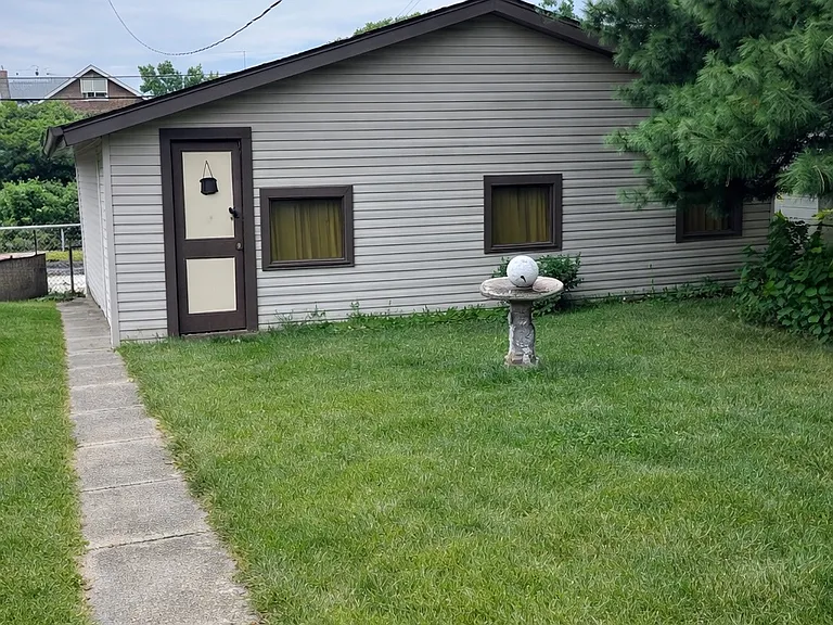 5448 Lisette Ave — Photo 12