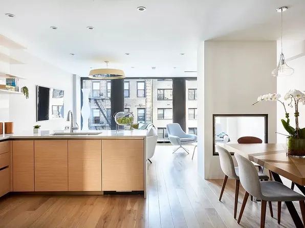 323 East 52nd Street image 1 of 14