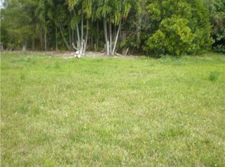 5725 SW 20th St, Hollywood, FL 33023