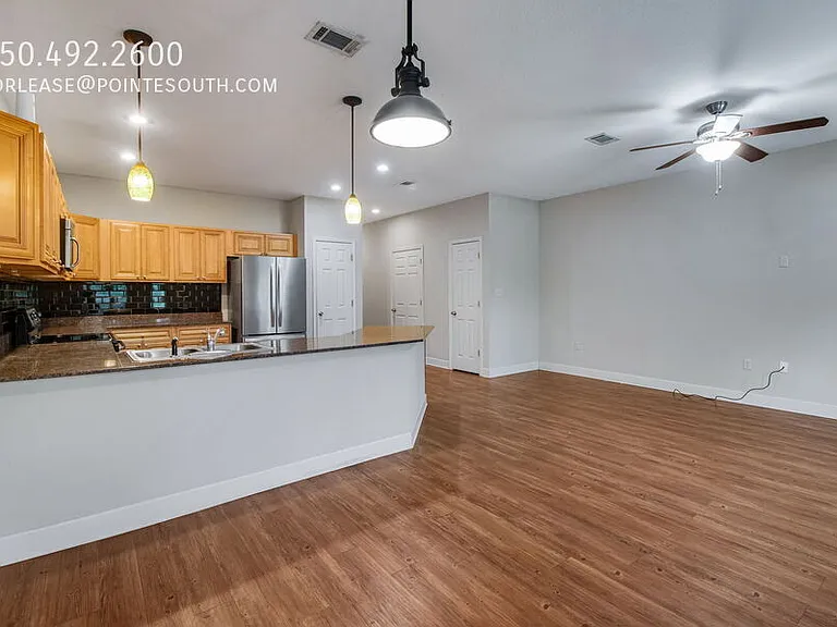 408 Arbor Lake Dr — Photo 8
