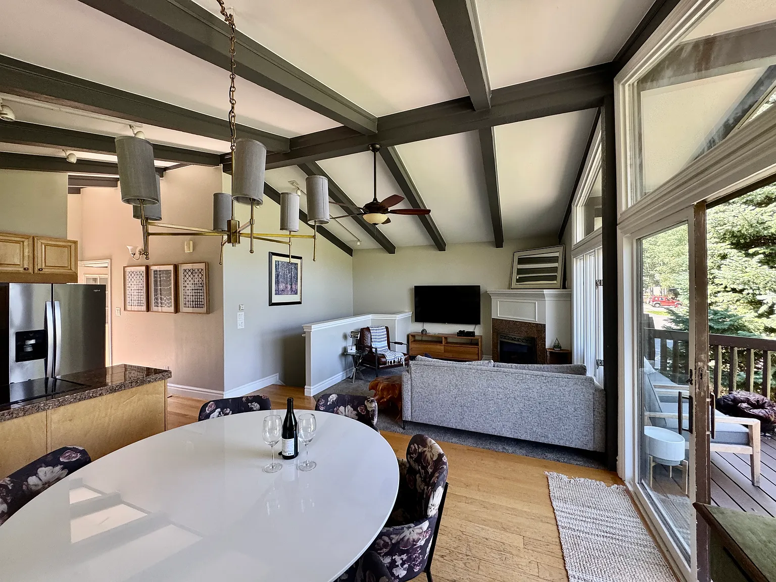5064 Black Gore Dr — Photo 3