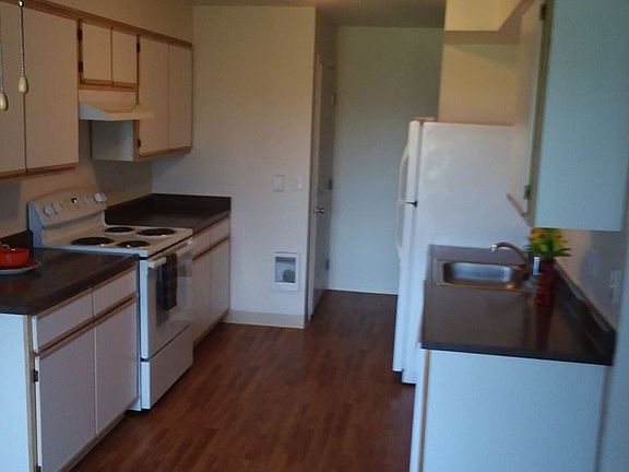 3rd image of 1473 N Goerig St APT 53