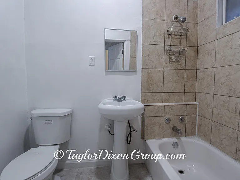 4249 W Maypole Ave #1 — Photo 17