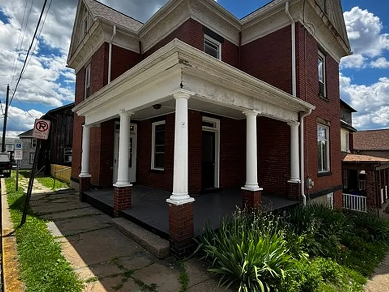 18 Observatory St — Photo 17