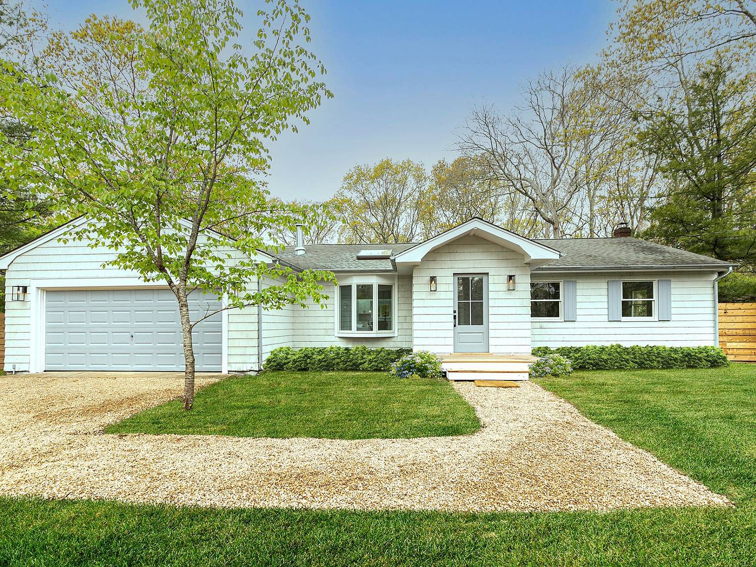 16 Delavan St, East Hampton, NY 11937 Zillow