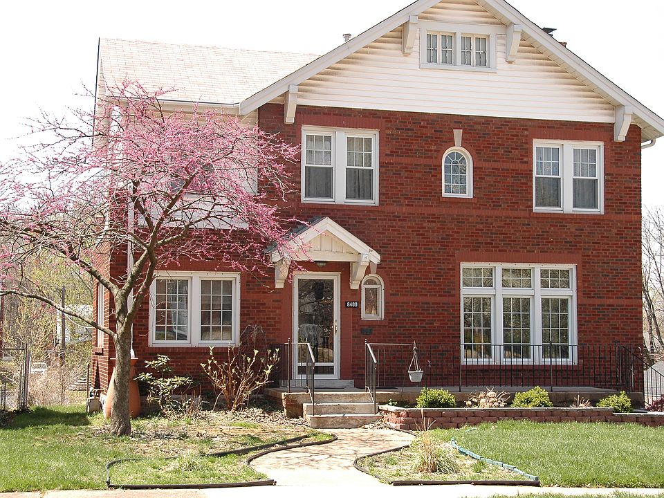 1st image of 8400 Glen Echo Dr