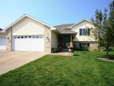 5895 Sandy Dr, Saint Cloud, MN, 56303