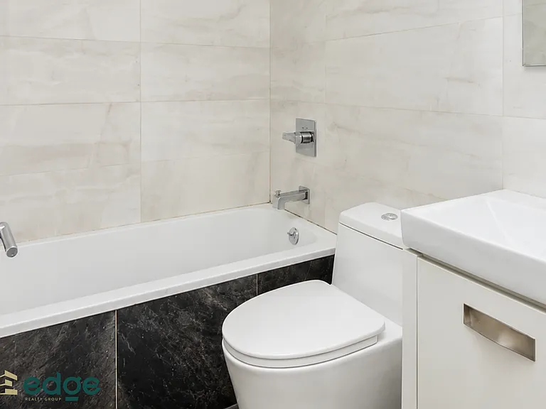 1415 Herkimer St #2 — Photo 10