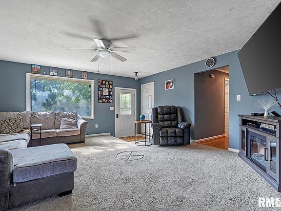 3rd image of 6248 Mill St