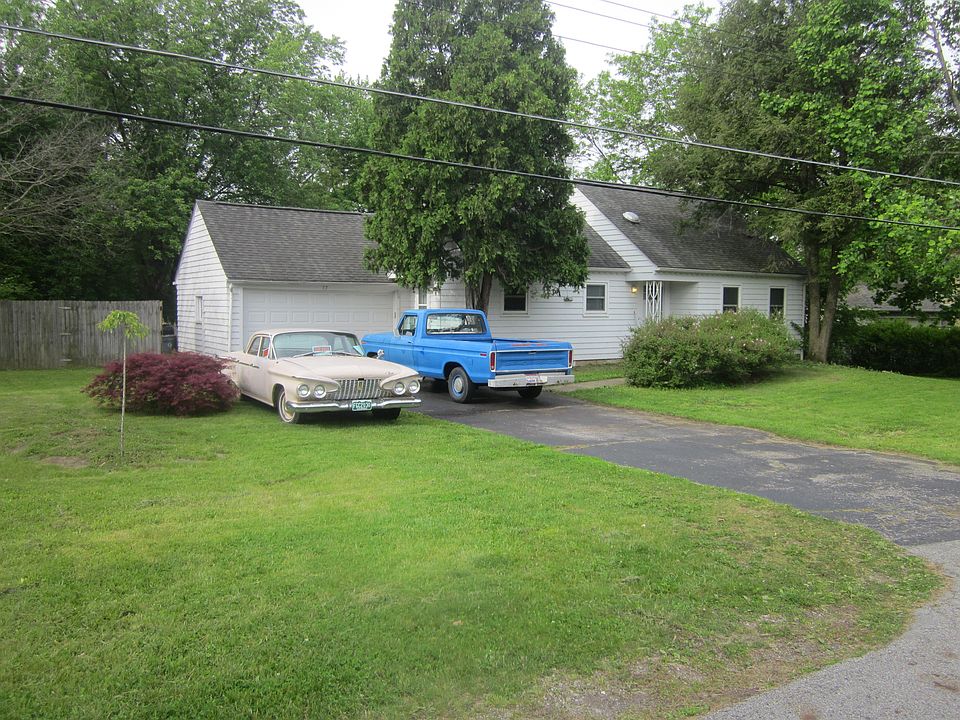 1st image of 77 Westview Ave