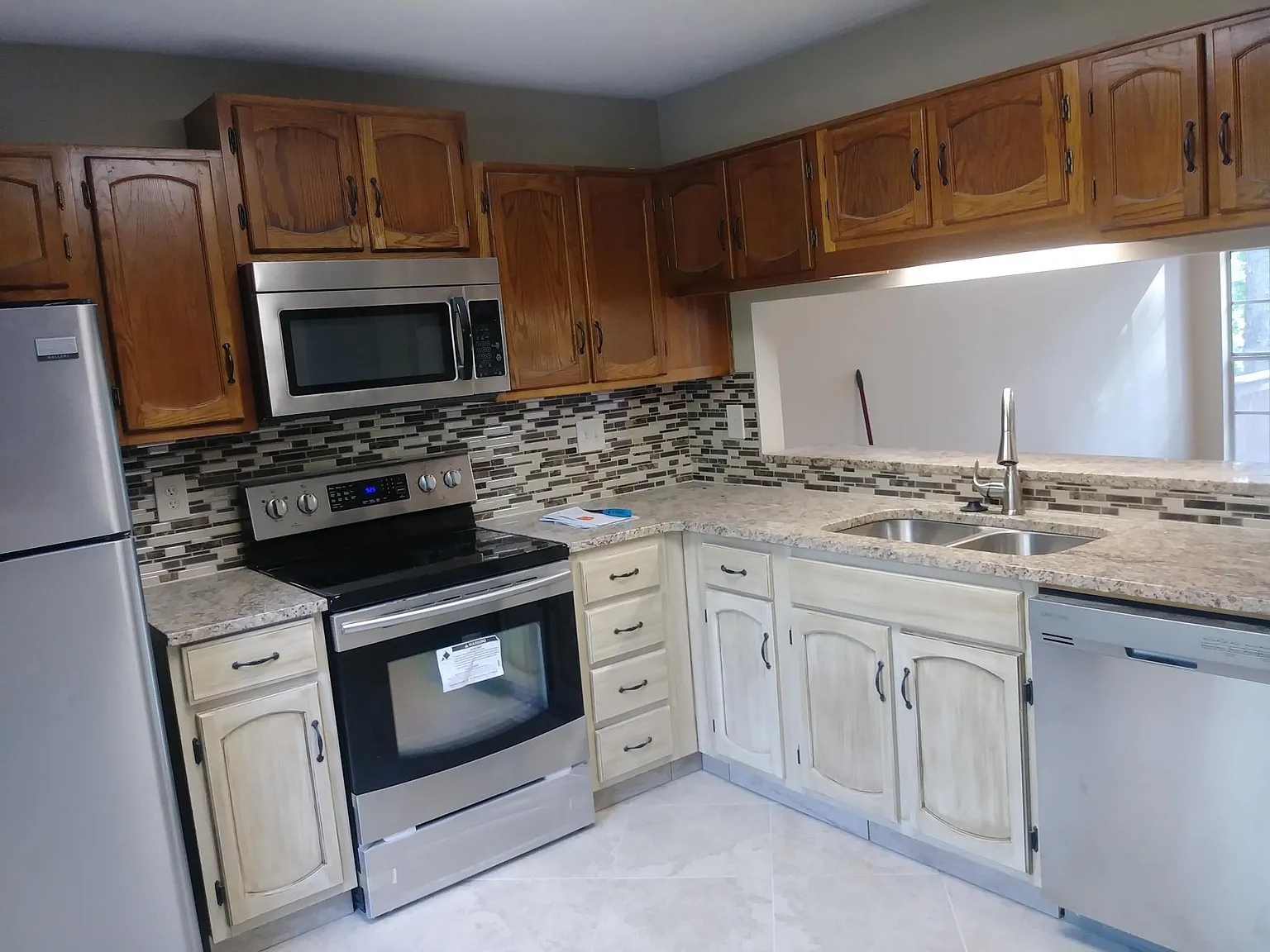 3 bed, 1800 sqft, $2,549 — Photo 4