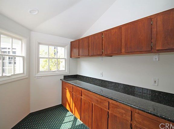 5th image of 4909 Briercrest Ave